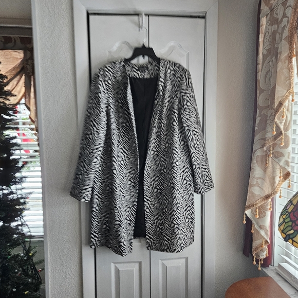 Zebra Print blazer jacket Isabella size 22 - Picture 1 of 10